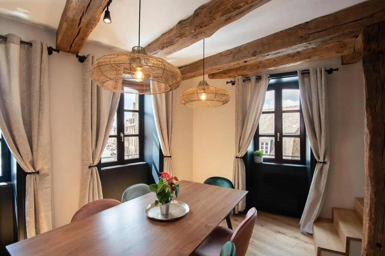 Cosy Family Nest In The Medieval Town Динан 0*,