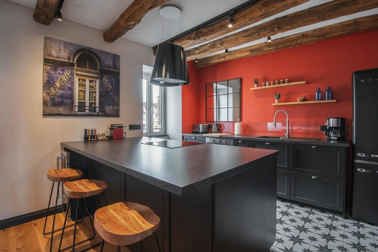 Cosy Family Nest In The Medieval Town Dinan